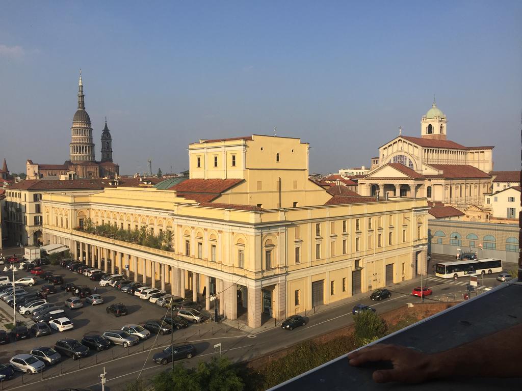 Cavallo Bianco Hotel Novara Exterior photo